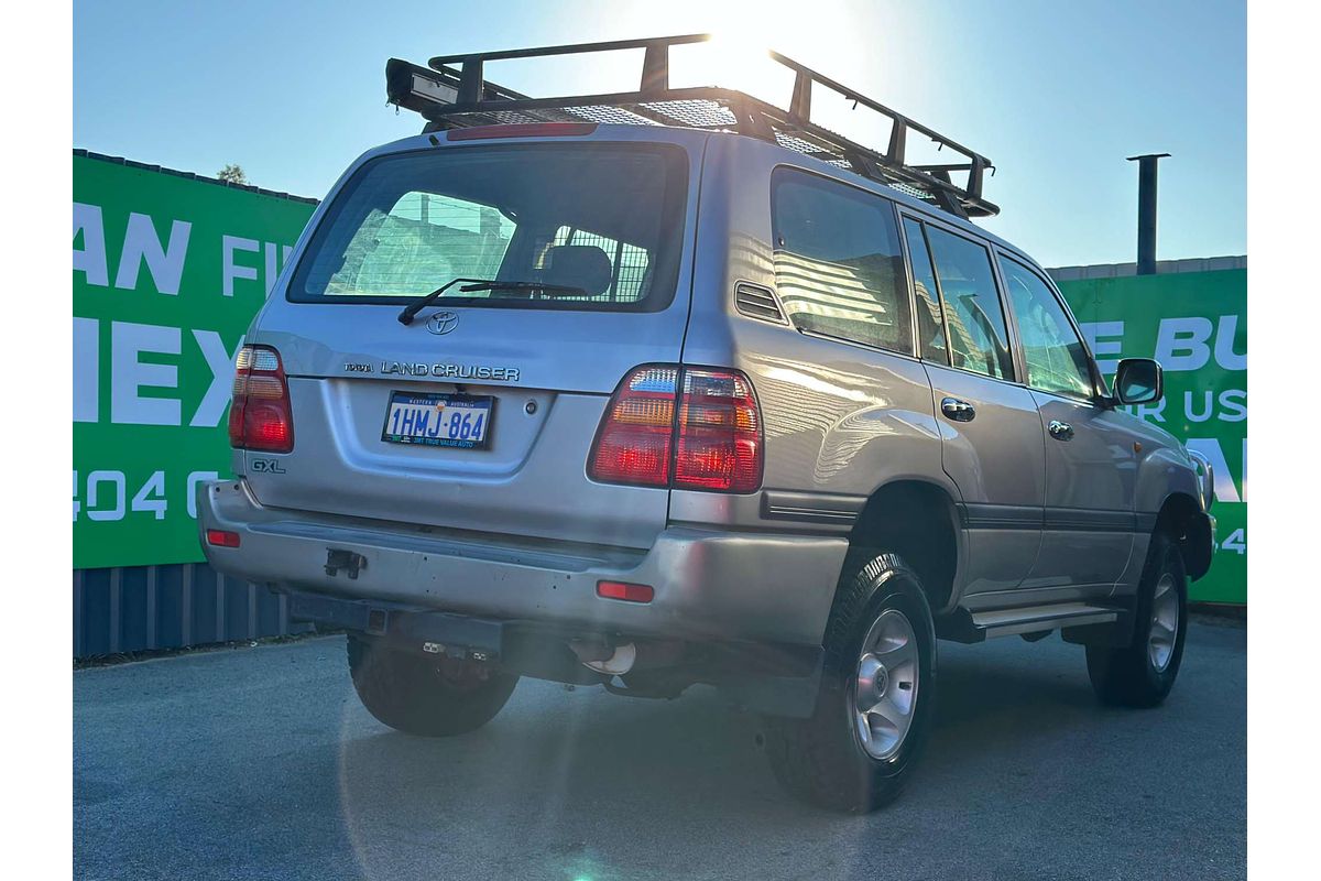 2001 Toyota Landcruiser GXL FZJ105R