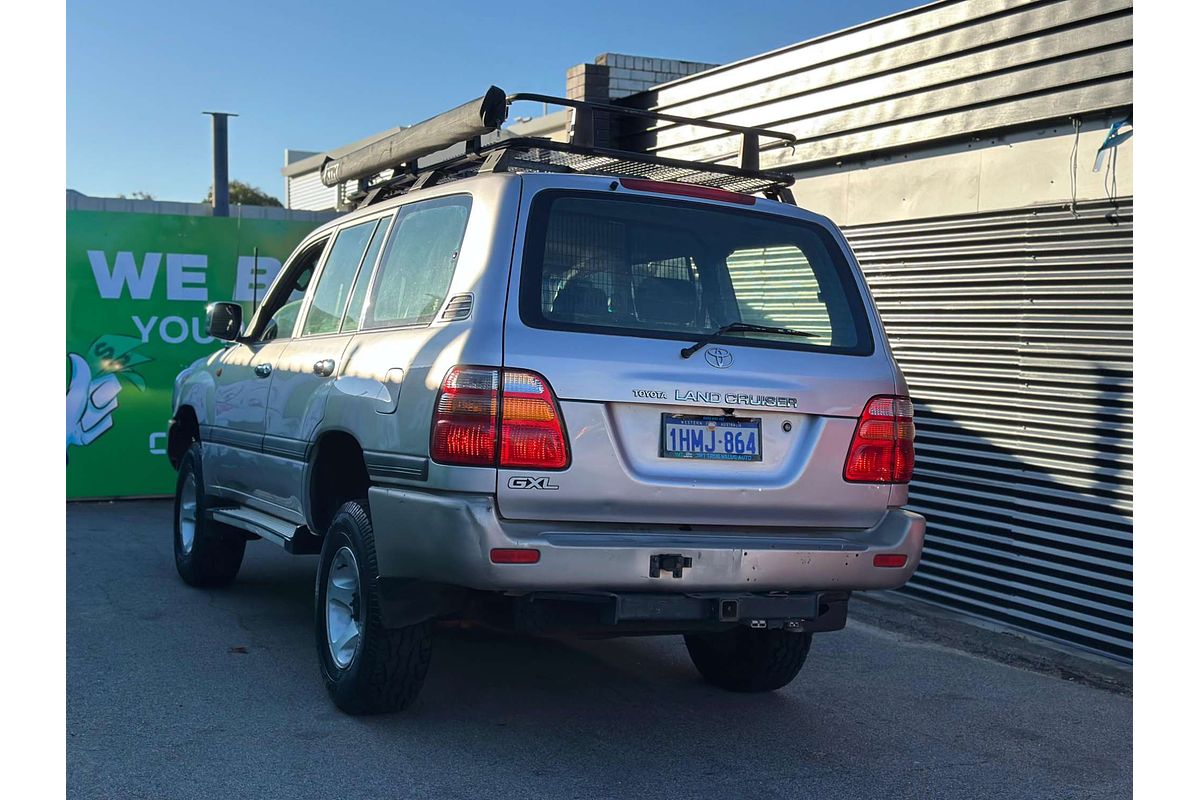 2001 Toyota Landcruiser GXL FZJ105R