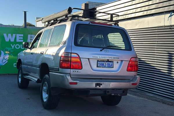 2001 Toyota Landcruiser GXL FZJ105R