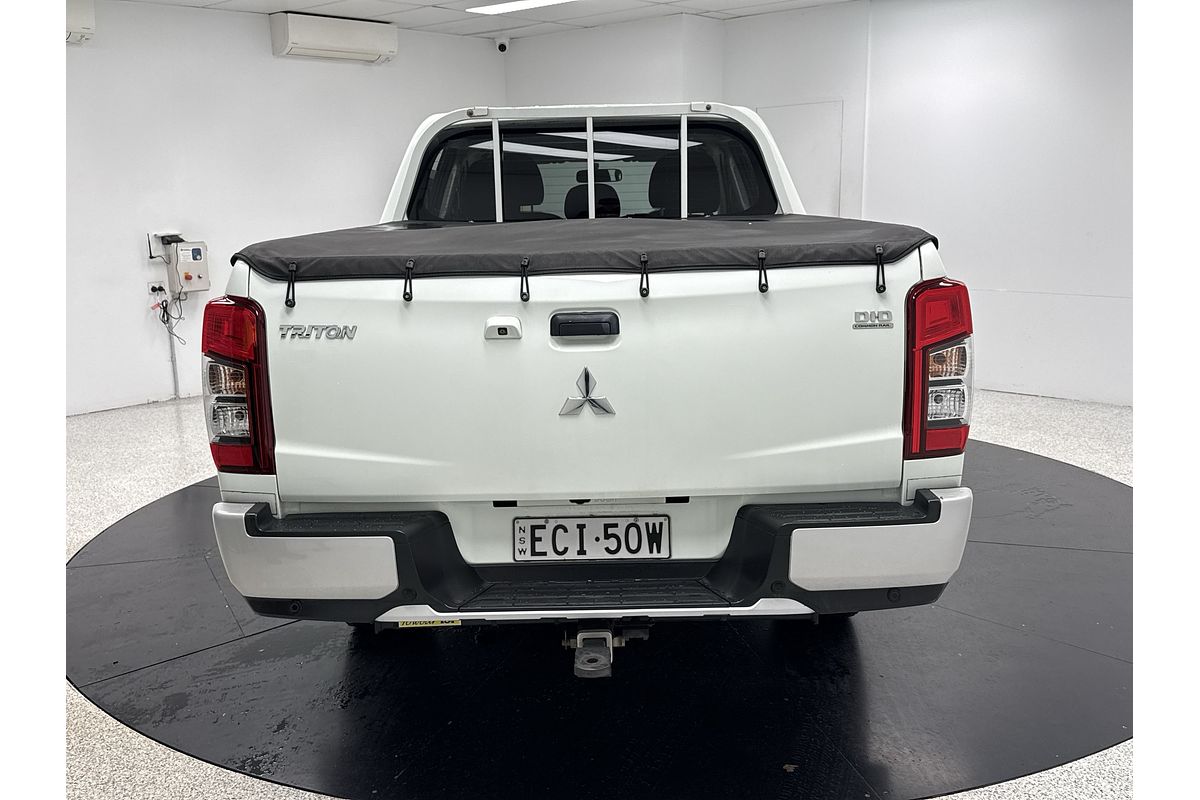 2019 Mitsubishi Triton GLX MR 4X4