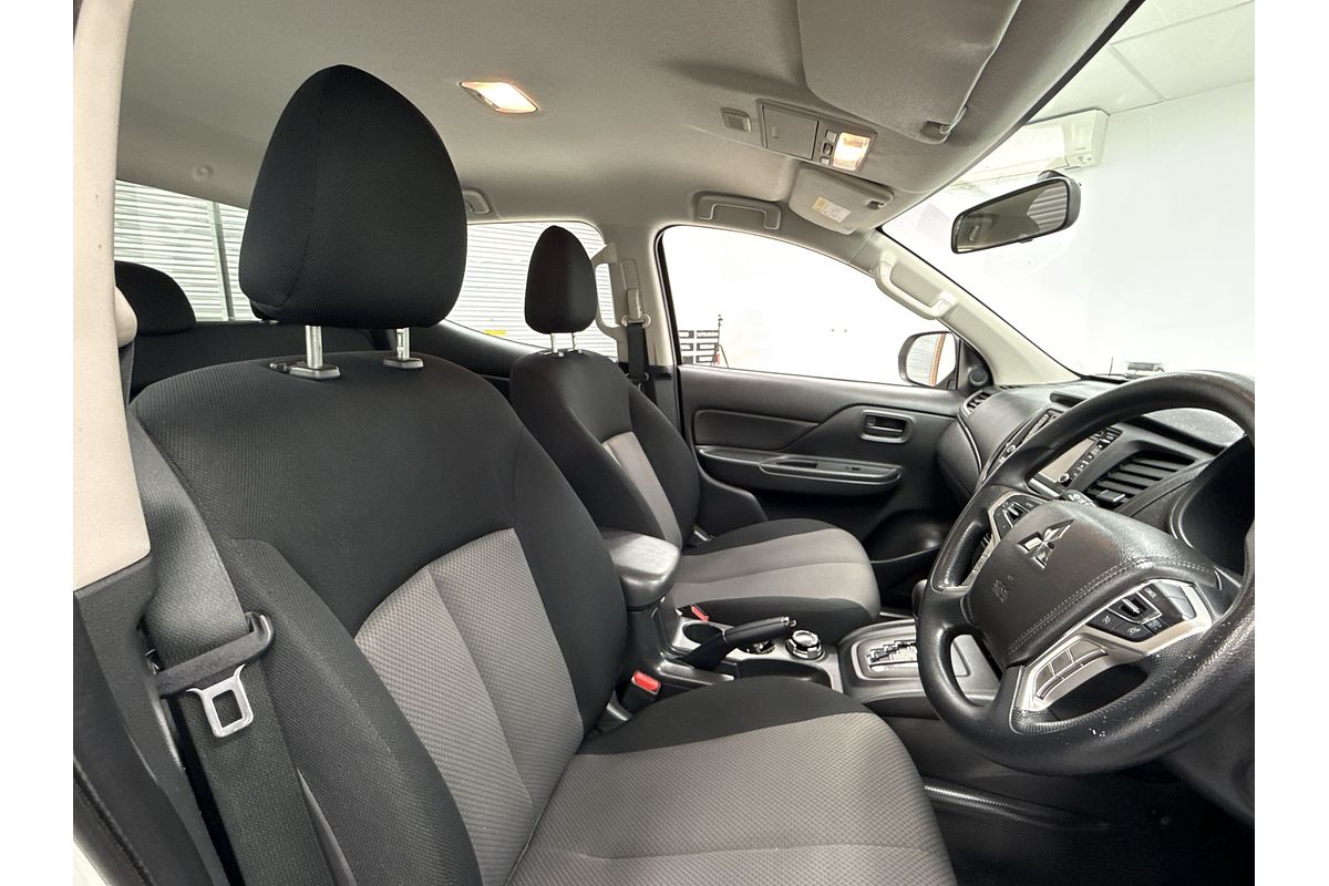 2019 Mitsubishi Triton GLX MR 4X4