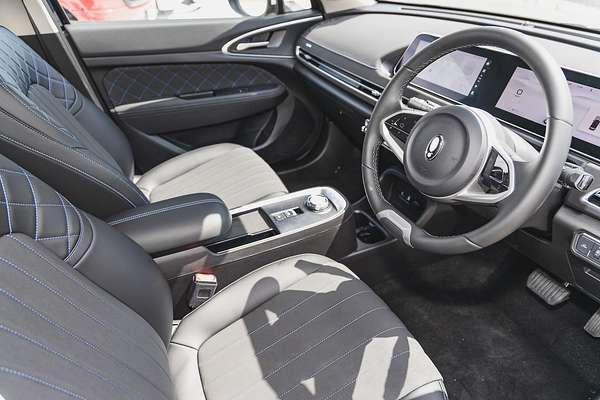 2025 GWM Ora Standard Range ES11