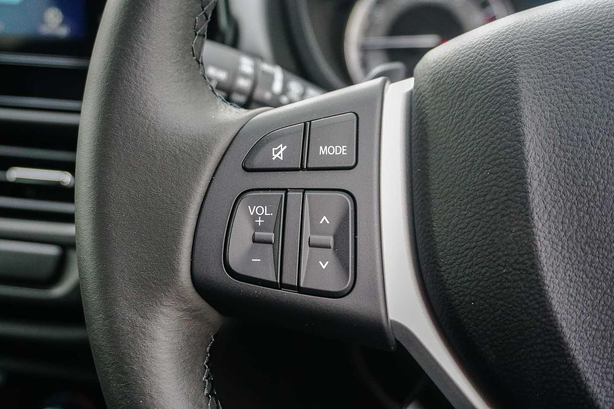 2024 Suzuki S-Cross JYB