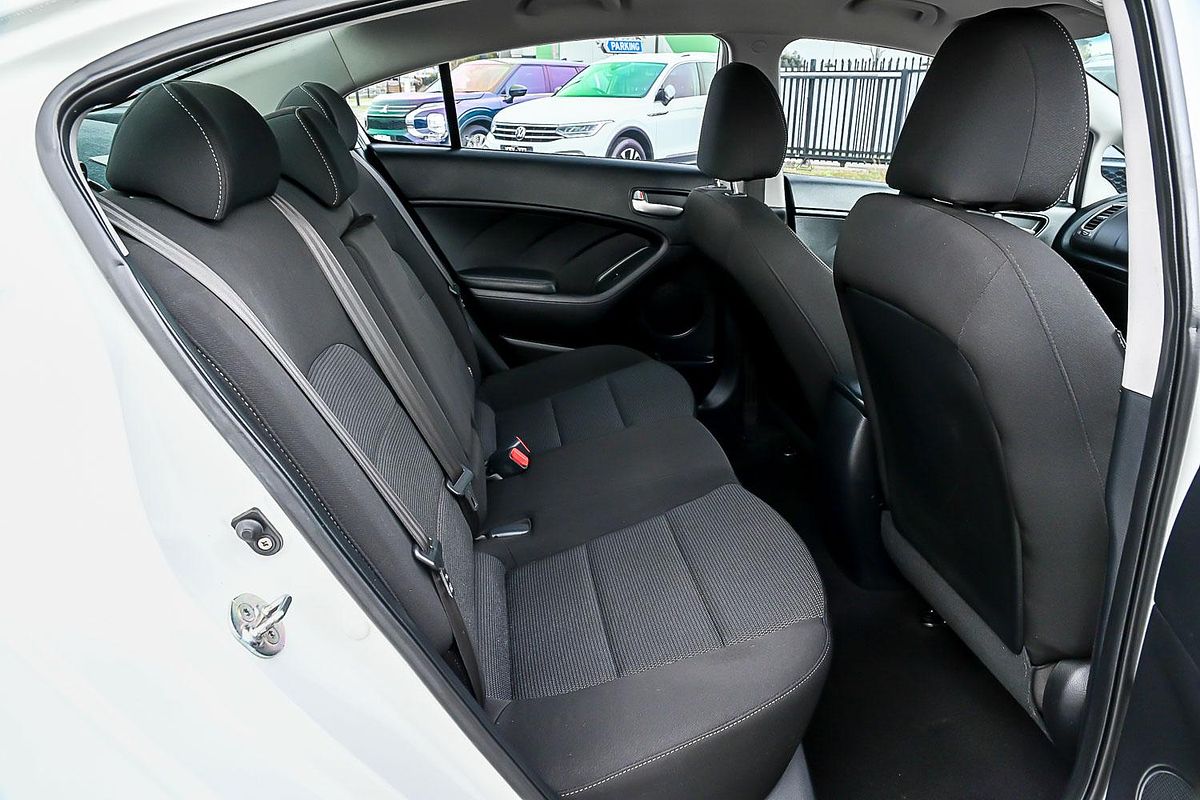 2017 Kia Cerato S YD