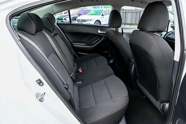 2017 Kia Cerato S YD