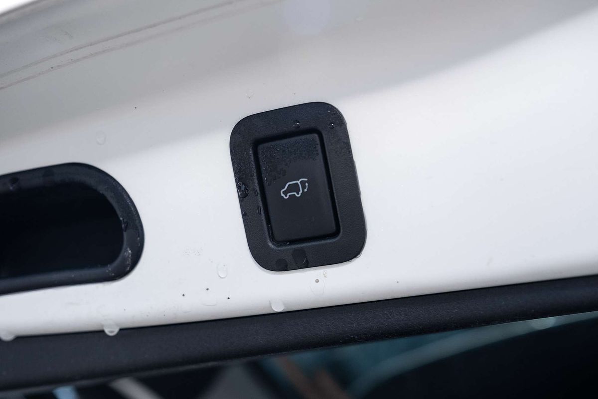 2014 Toyota Kluger Grande GSU55R