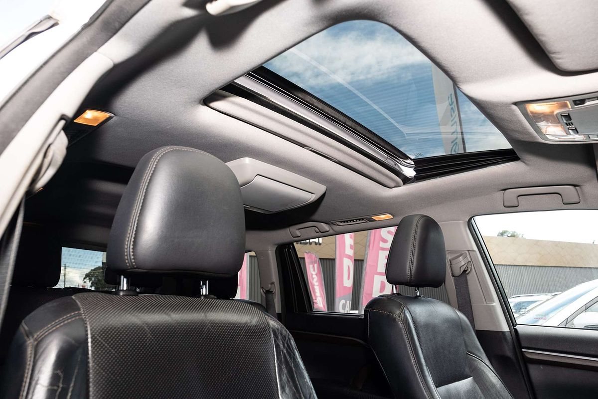 2014 Toyota Kluger Grande GSU55R