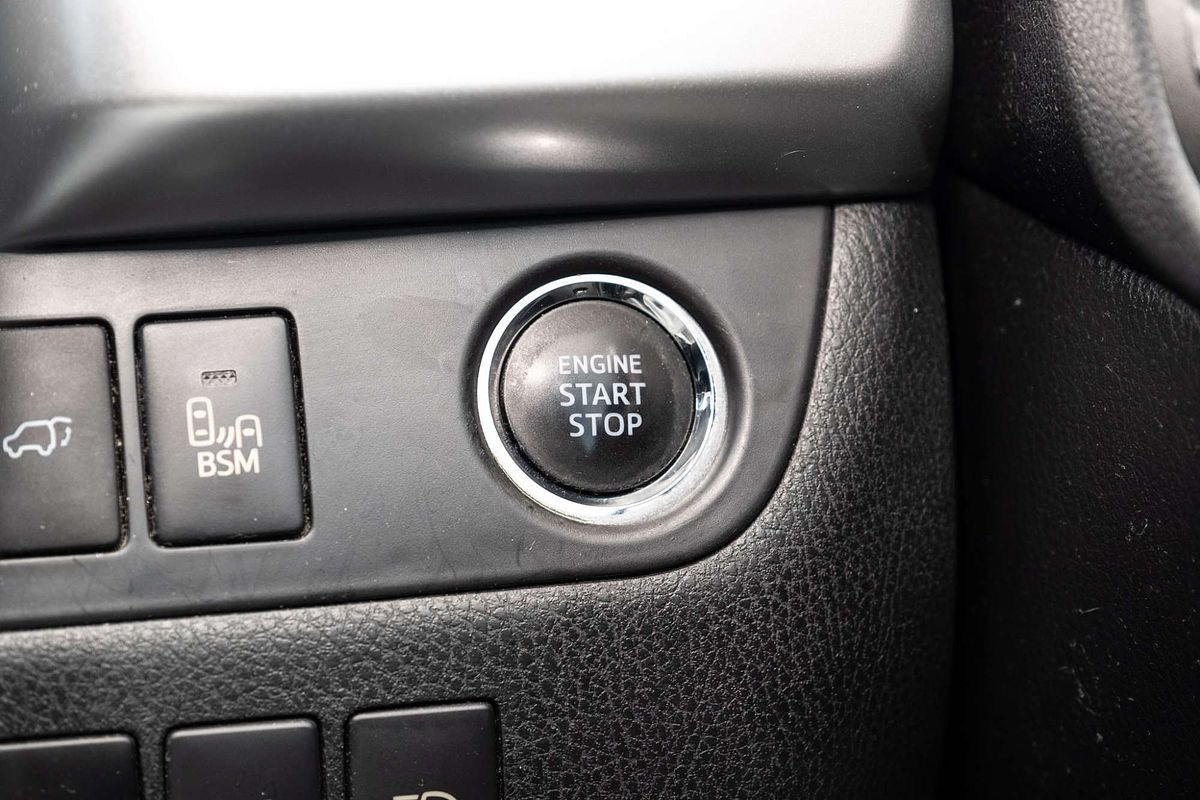 2014 Toyota Kluger Grande GSU55R
