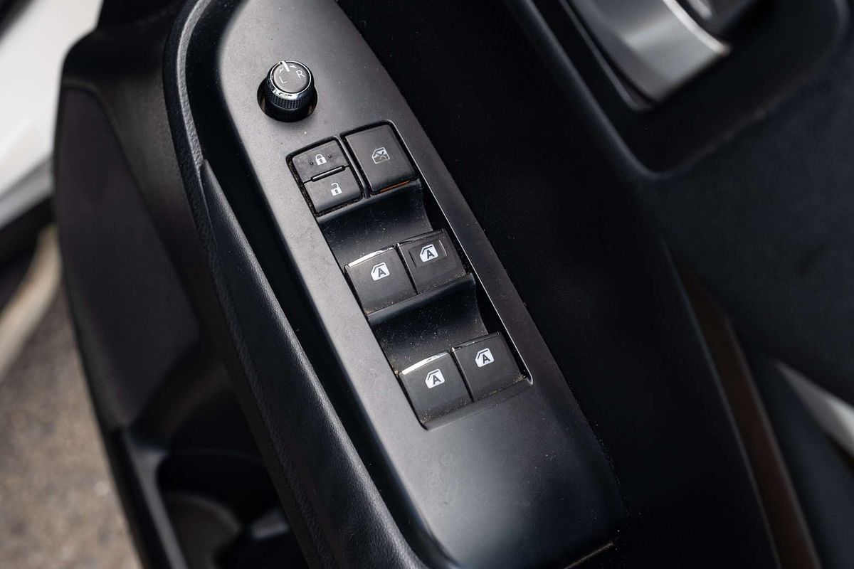2014 Toyota Kluger Grande GSU55R