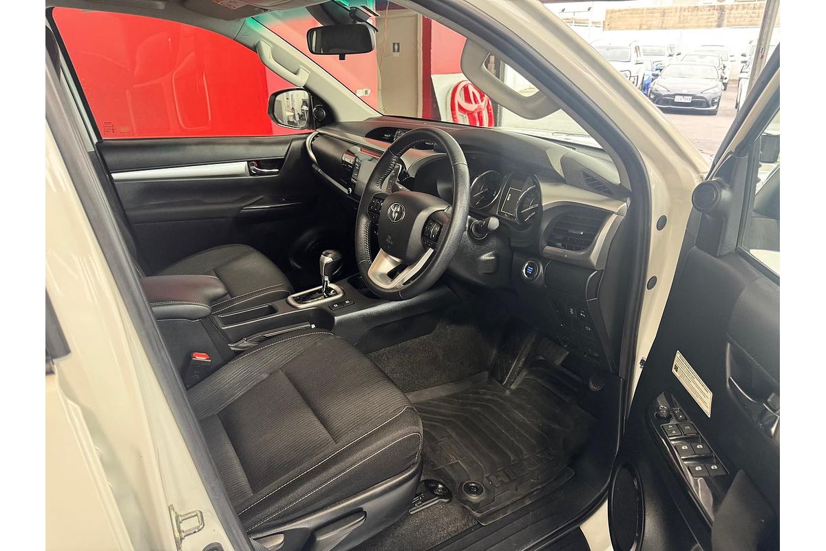 2021 Toyota Hilux SR5 GUN126R 4X4