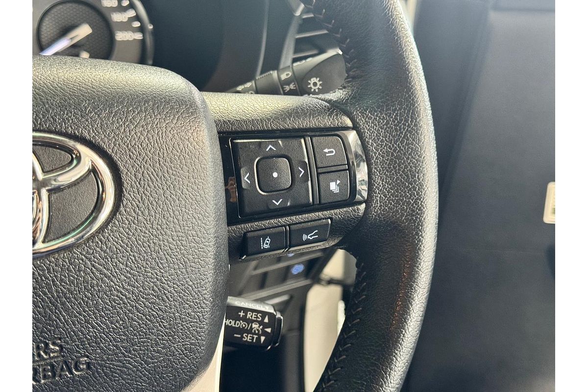 2021 Toyota Hilux SR5 GUN126R 4X4