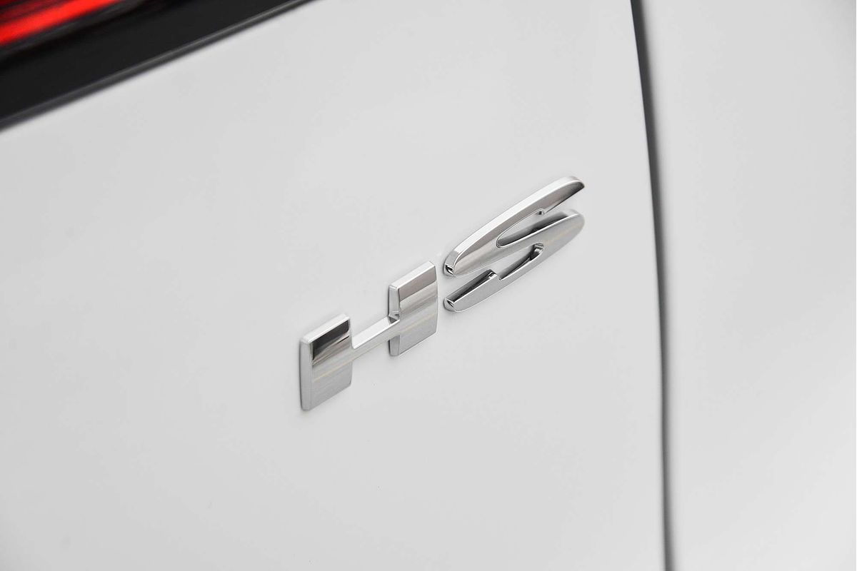 2021 MG HS Core SAS23