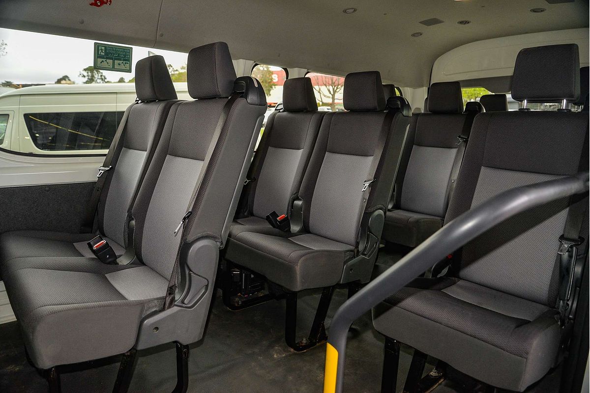 2020 Toyota Hiace Commuter GDH322R ELWB