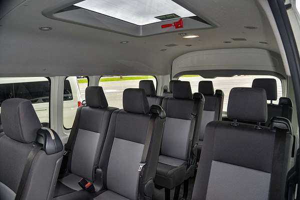 2020 Toyota Hiace Commuter GDH322R ELWB