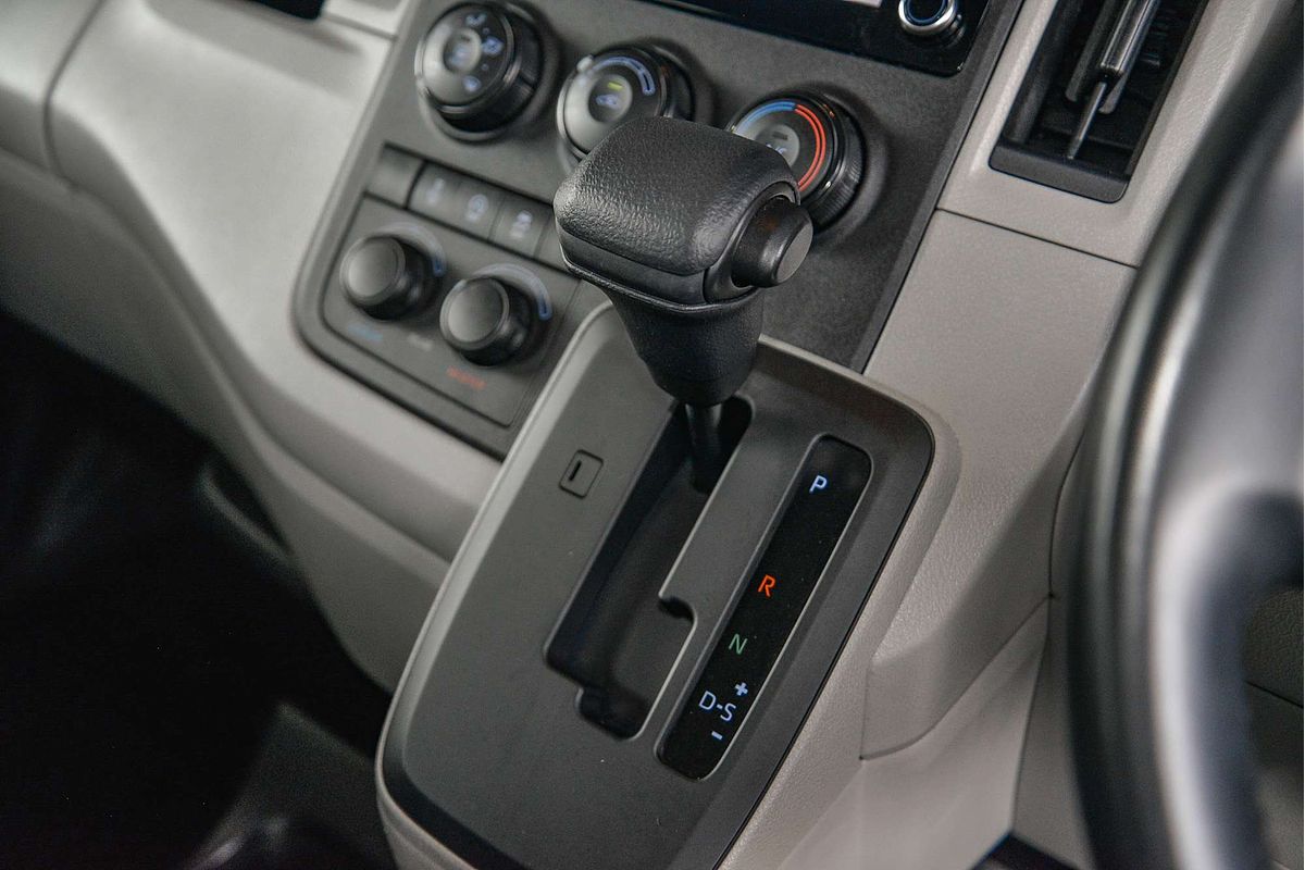 2020 Toyota Hiace Commuter GDH322R ELWB