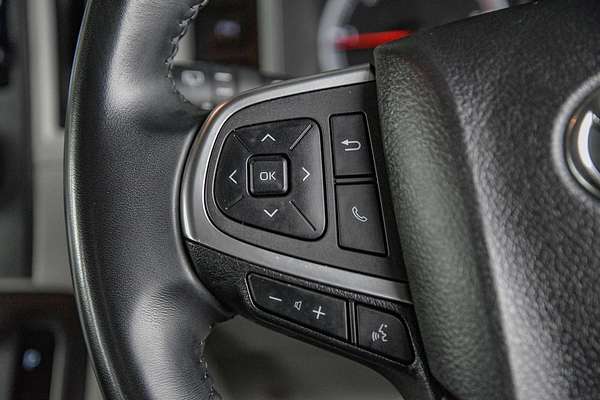 2020 Toyota Hiace Commuter GDH322R ELWB