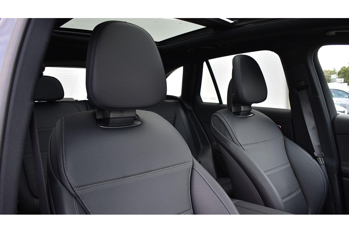 2025 Mercedes-Benz GLC-Class GLC200 X254