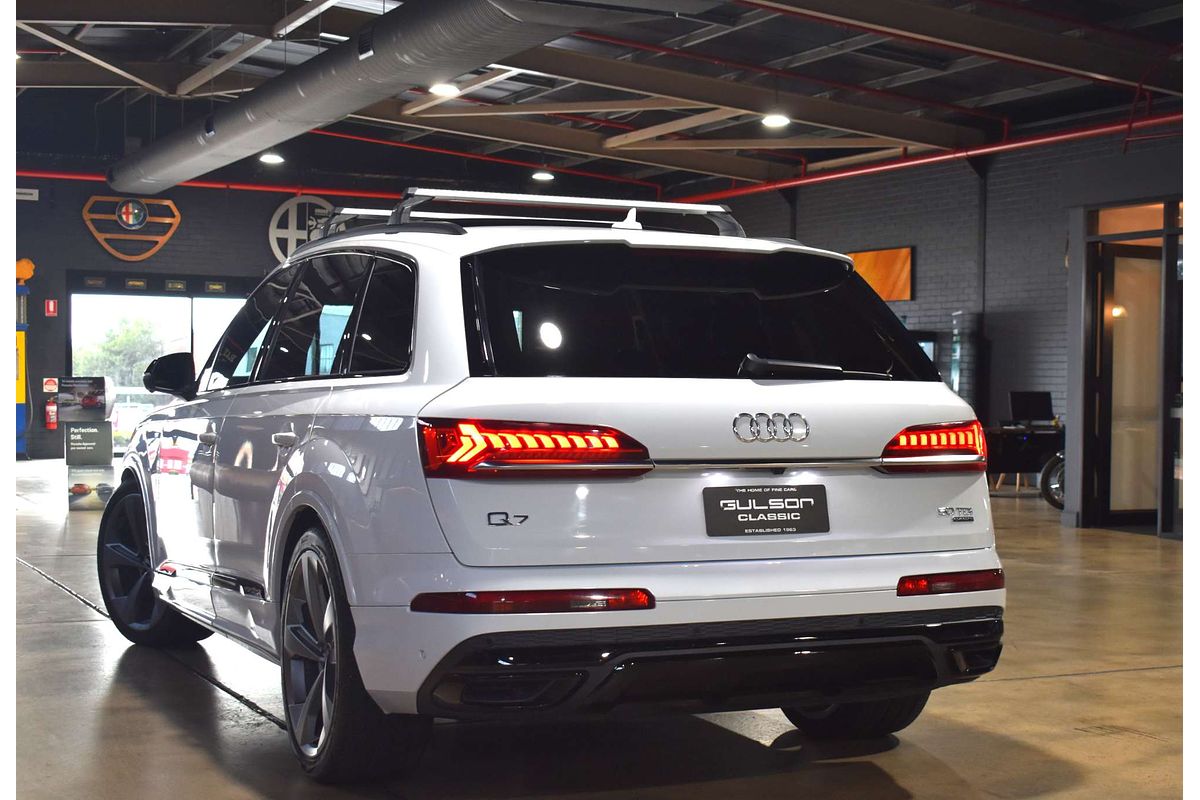 2020 Audi Q7 50 TDI S line 4M