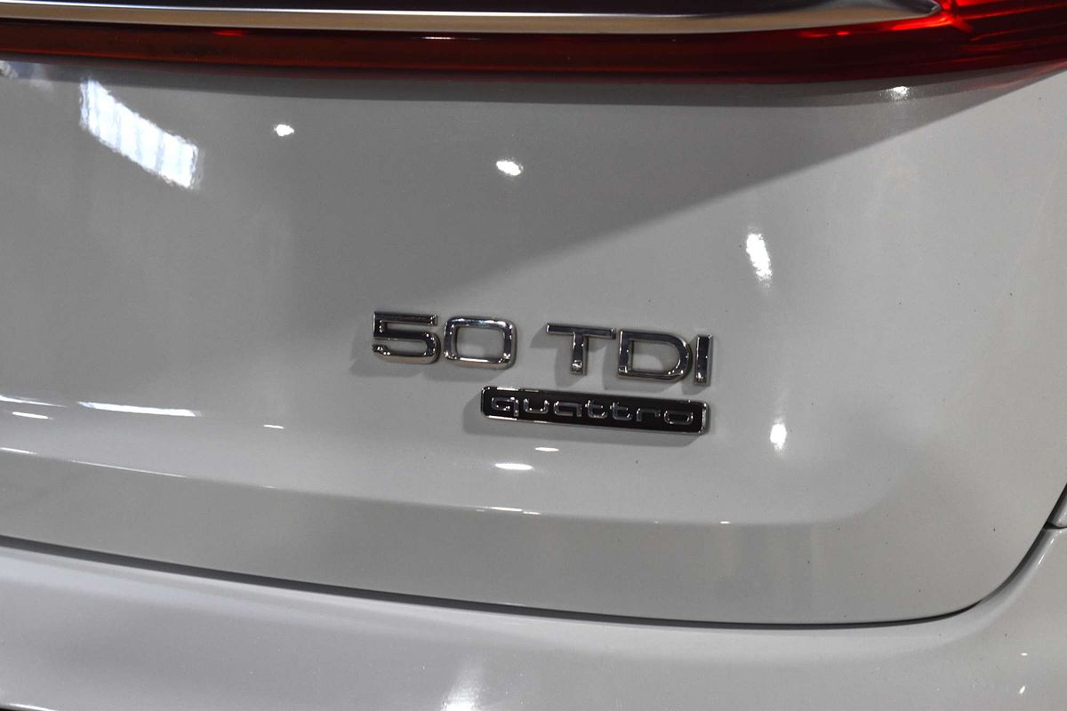 2020 Audi Q7 50 TDI S line 4M