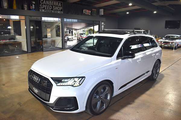 2020 Audi Q7 50 TDI S line 4M