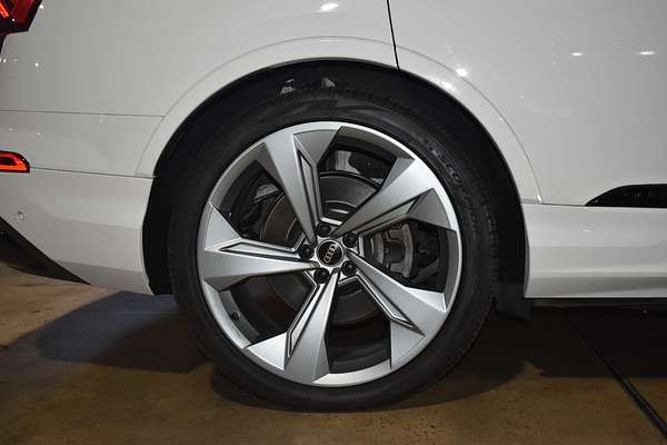 2020 Audi Q7 50 TDI S line 4M