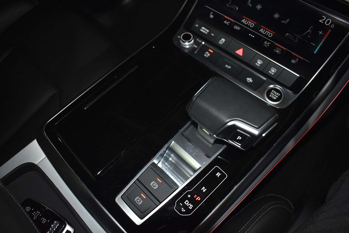 2020 Audi Q7 50 TDI S line 4M
