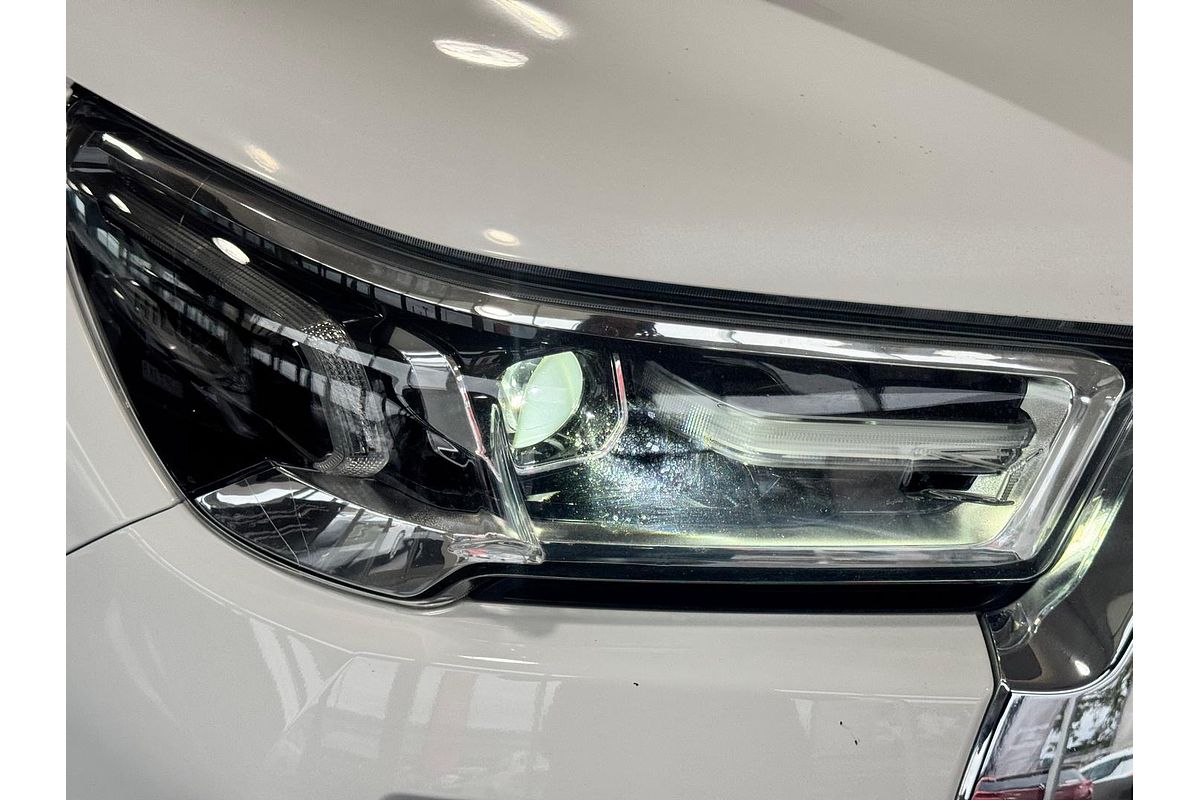 2021 Toyota Hilux SR5 GUN126R 4X4