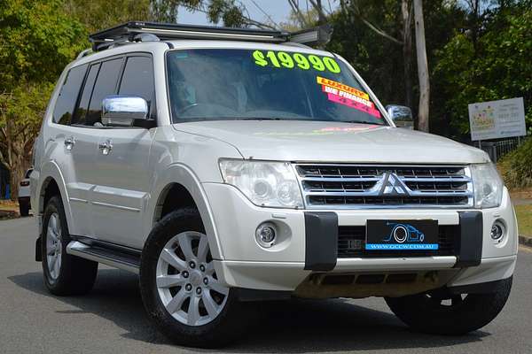 2010 Mitsubishi Pajero Exceed NT