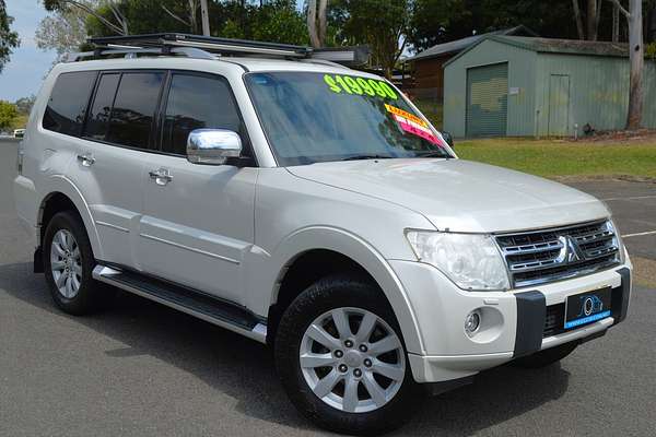 2010 Mitsubishi Pajero Exceed NT