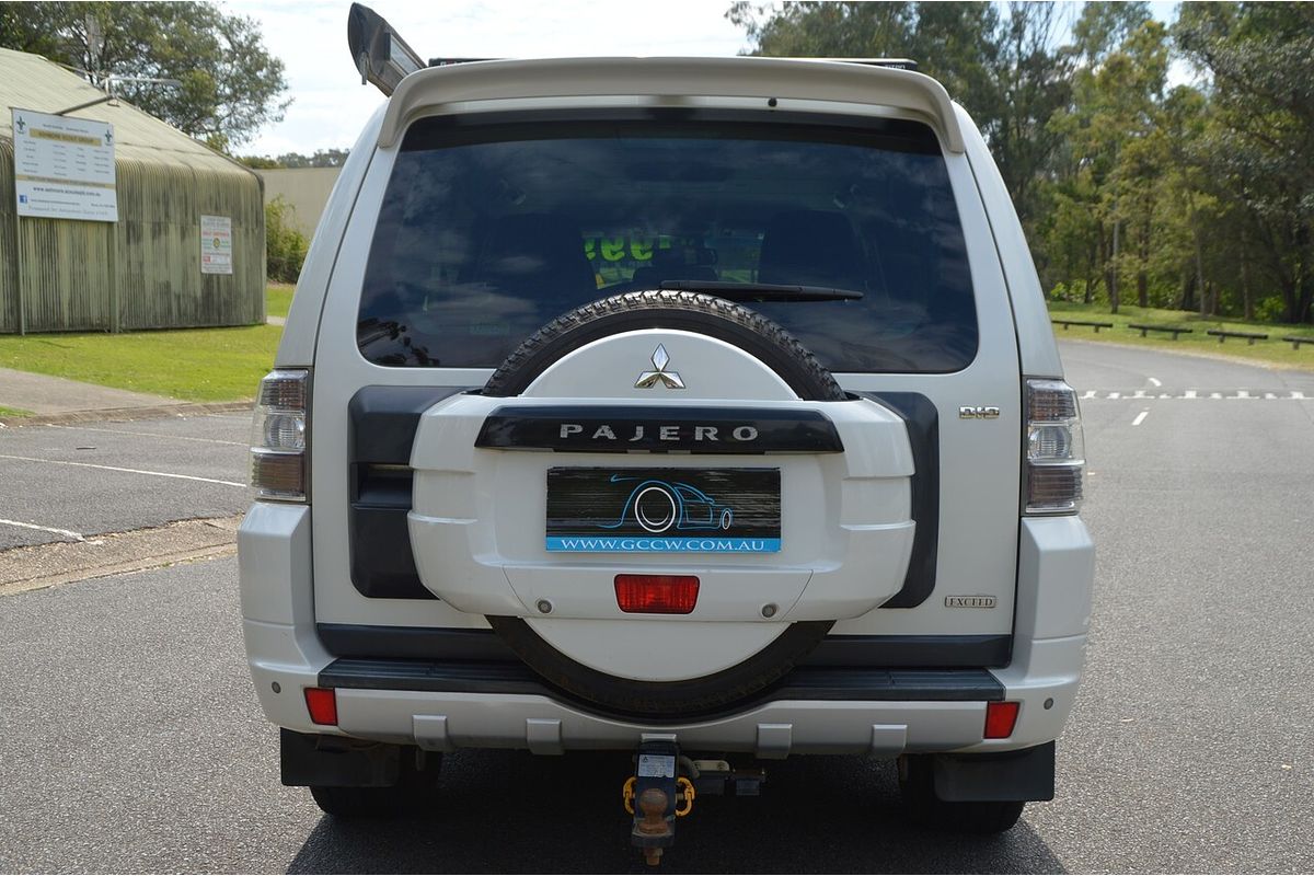 2010 Mitsubishi Pajero Exceed NT