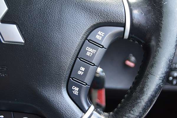 2010 Mitsubishi Pajero Exceed NT