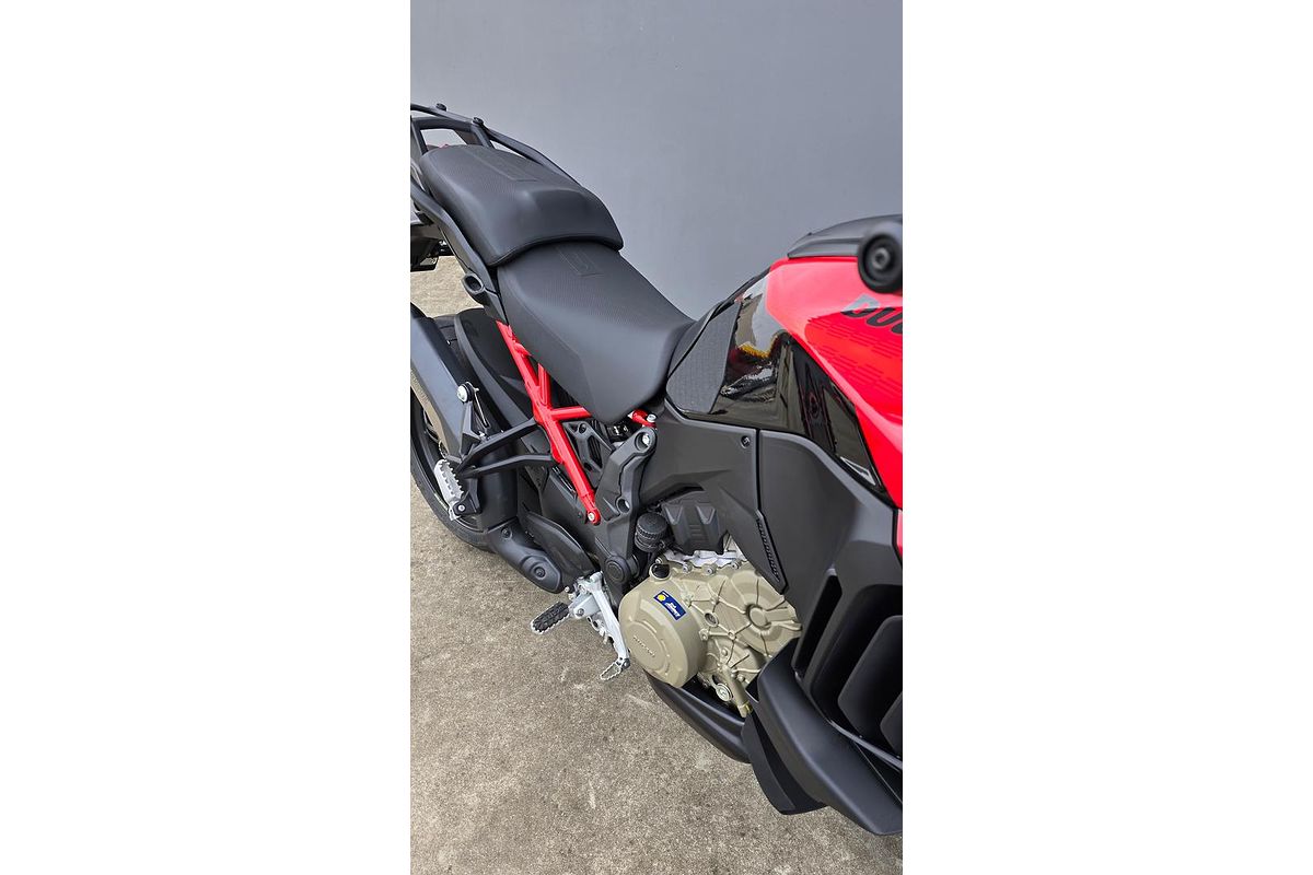 2025 Ducati Multistrada V4 Pikes Peak Multistrada