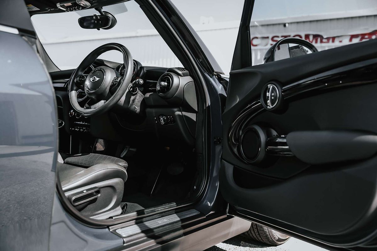 2015 MINI Hatch Cooper F55