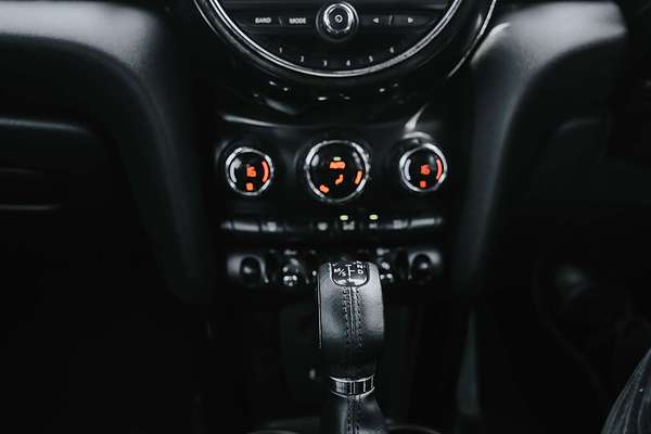 2015 MINI Hatch Cooper F55