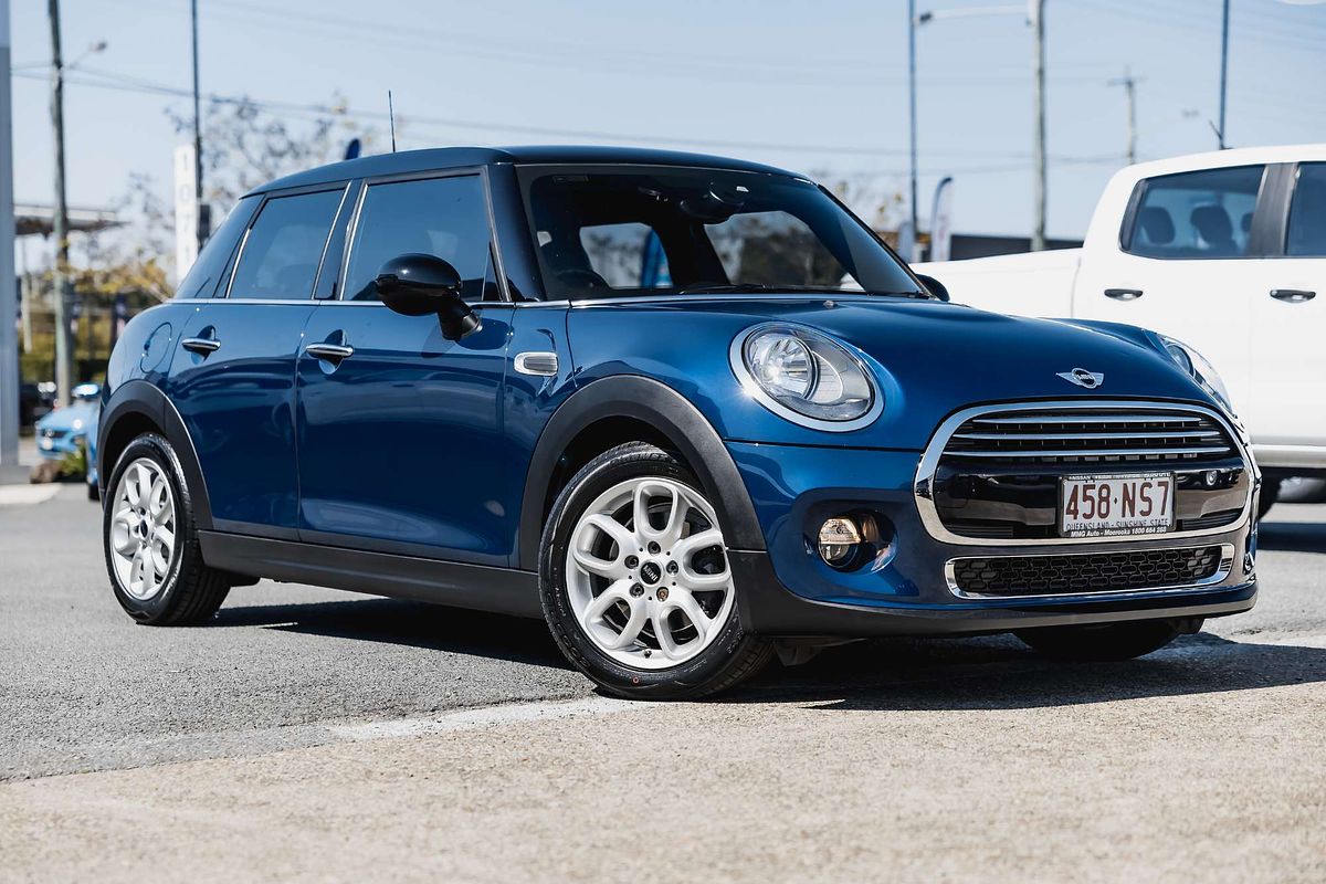 2015 MINI Hatch Cooper F55