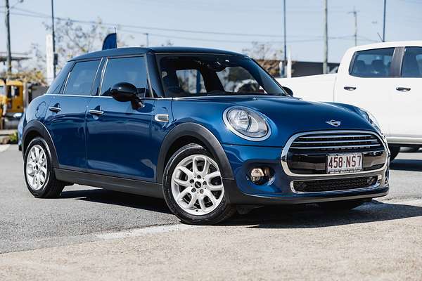 2015 MINI Hatch Cooper F55