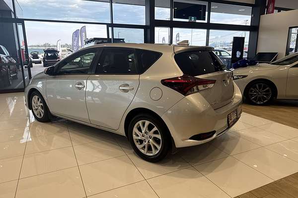 2017 Toyota Corolla Ascent Sport ZRE182R
