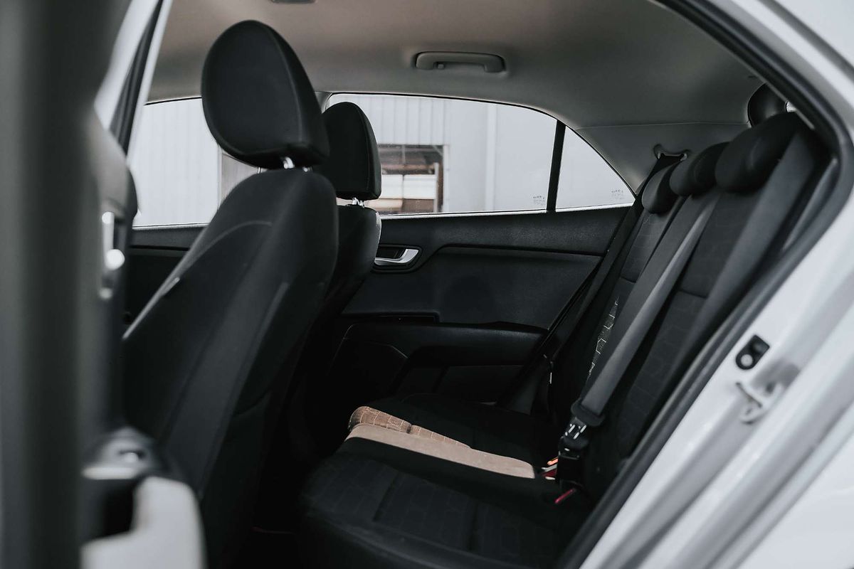 2021 Kia Rio S YB