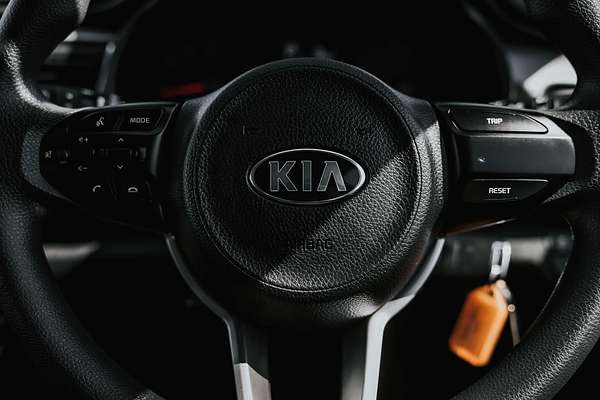 2021 Kia Rio S YB