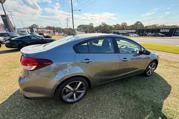 2017 Kia Cerato Sport YD