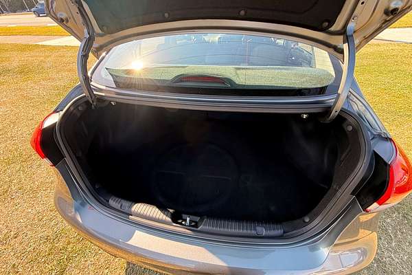 2017 Kia Cerato Sport YD