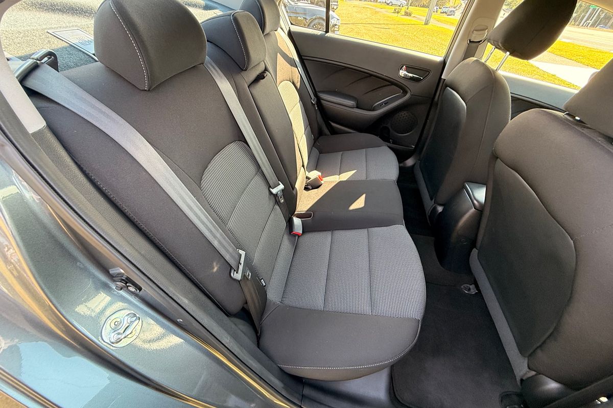 2017 Kia Cerato Sport YD