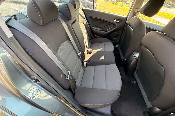 2017 Kia Cerato Sport YD