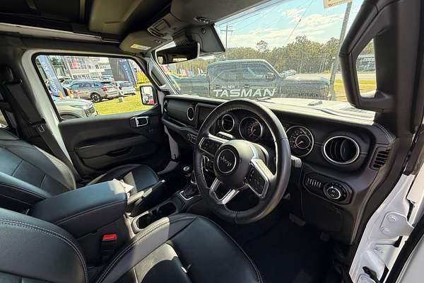 2023 Jeep Wrangler Unlimited Overland JL