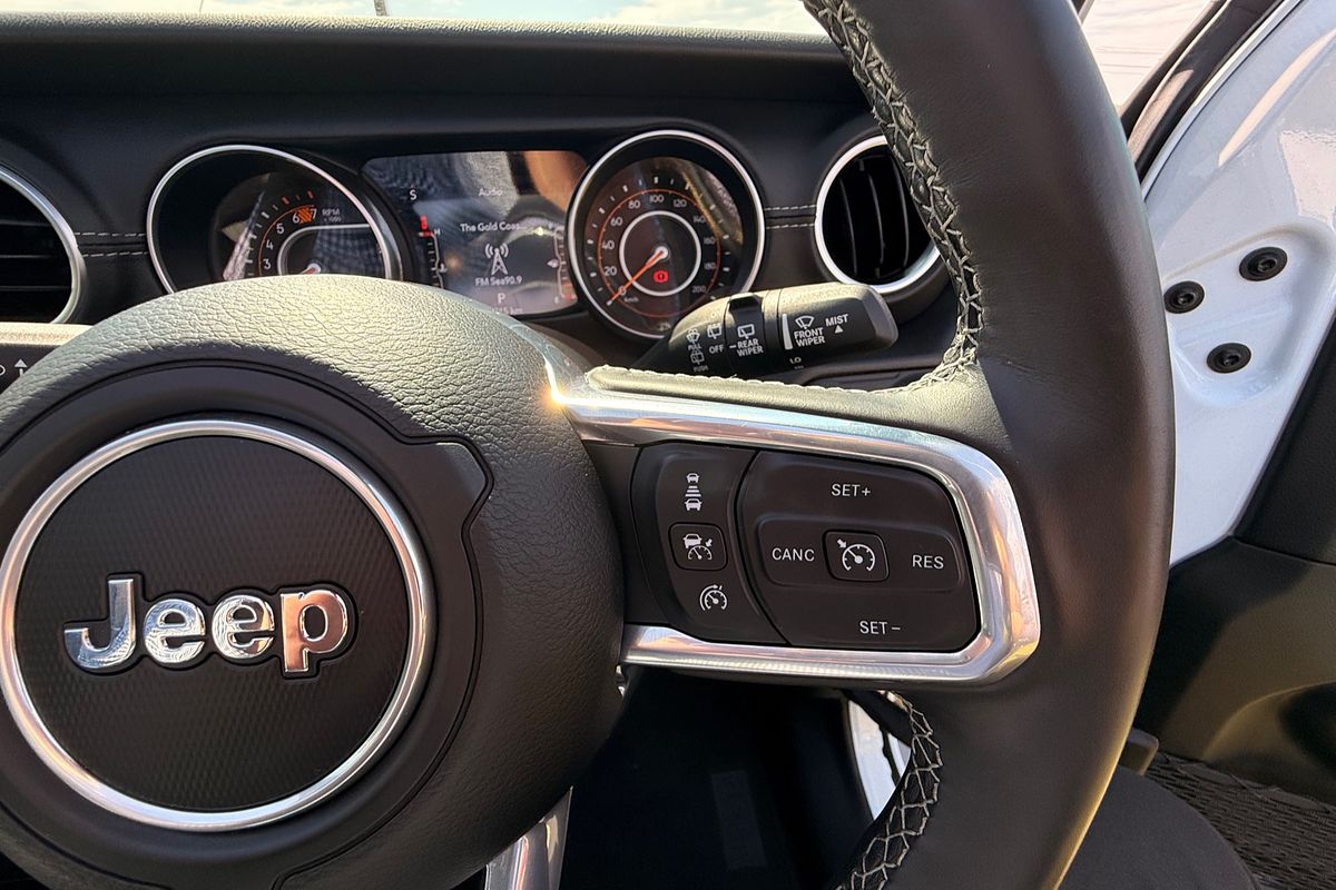 2023 Jeep Wrangler Unlimited Overland JL