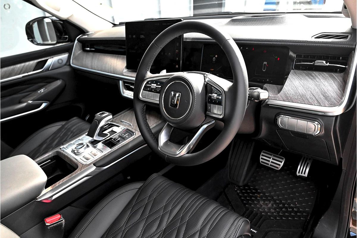 2025 GWM Tank 500 Ultra Hybrid P03