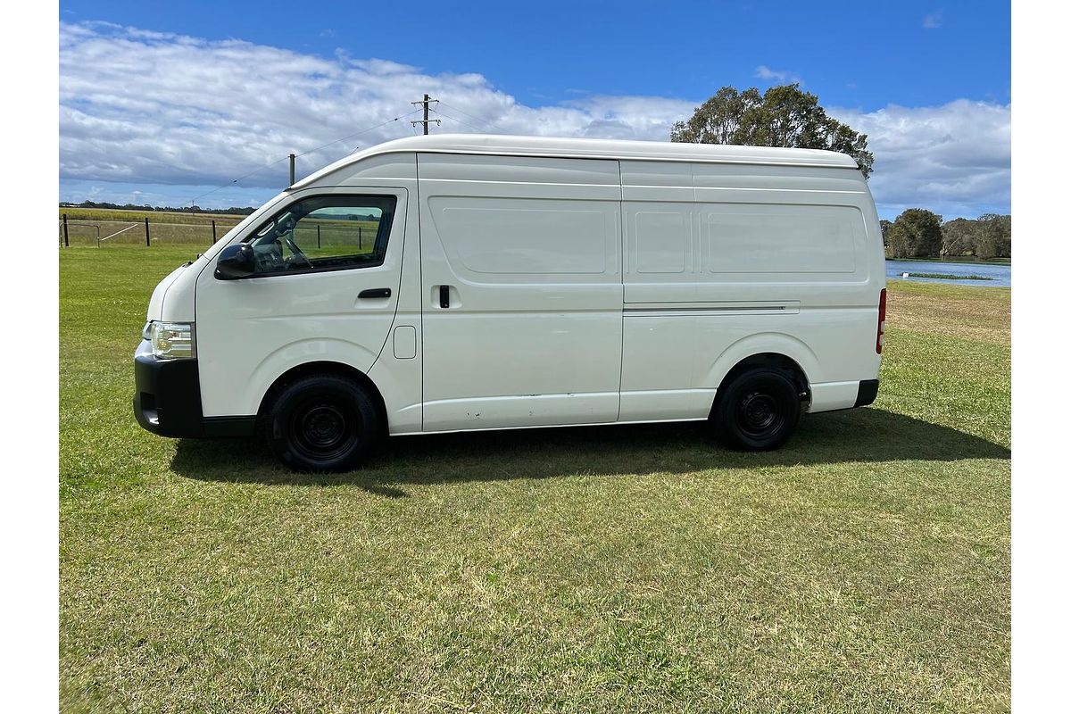 2015 Toyota Hiace KDH221R ELWB