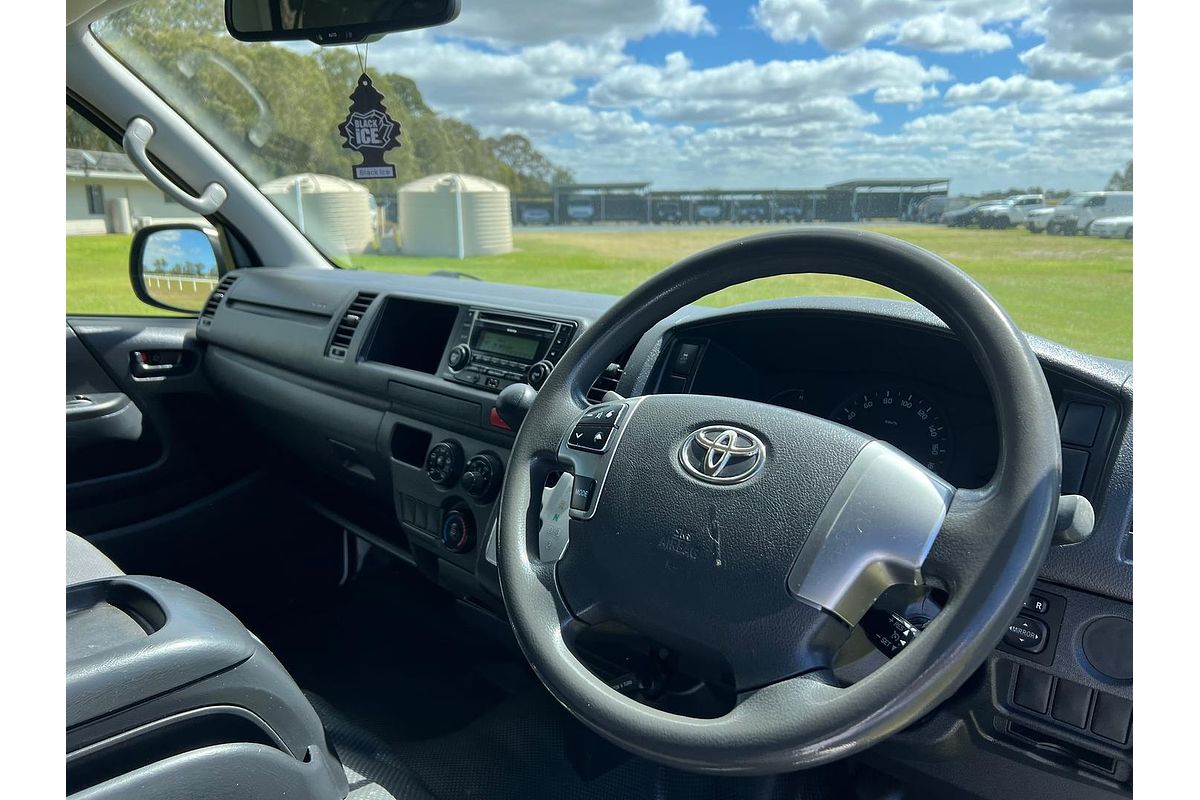 2015 Toyota Hiace KDH221R ELWB