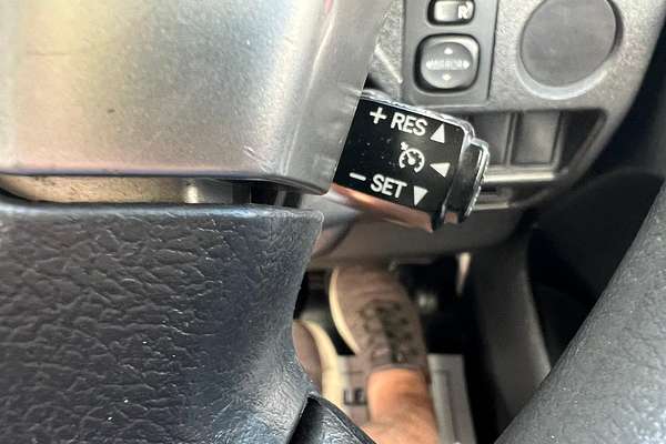2015 Toyota Hiace KDH221R ELWB