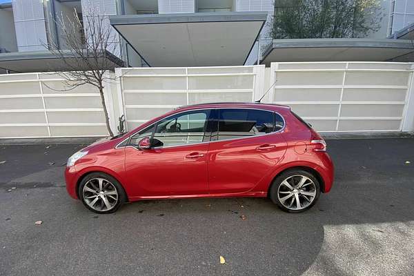 2014 Peugeot 208 Allure Premium A9